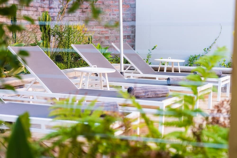 aha The Rex Hotel, Pool