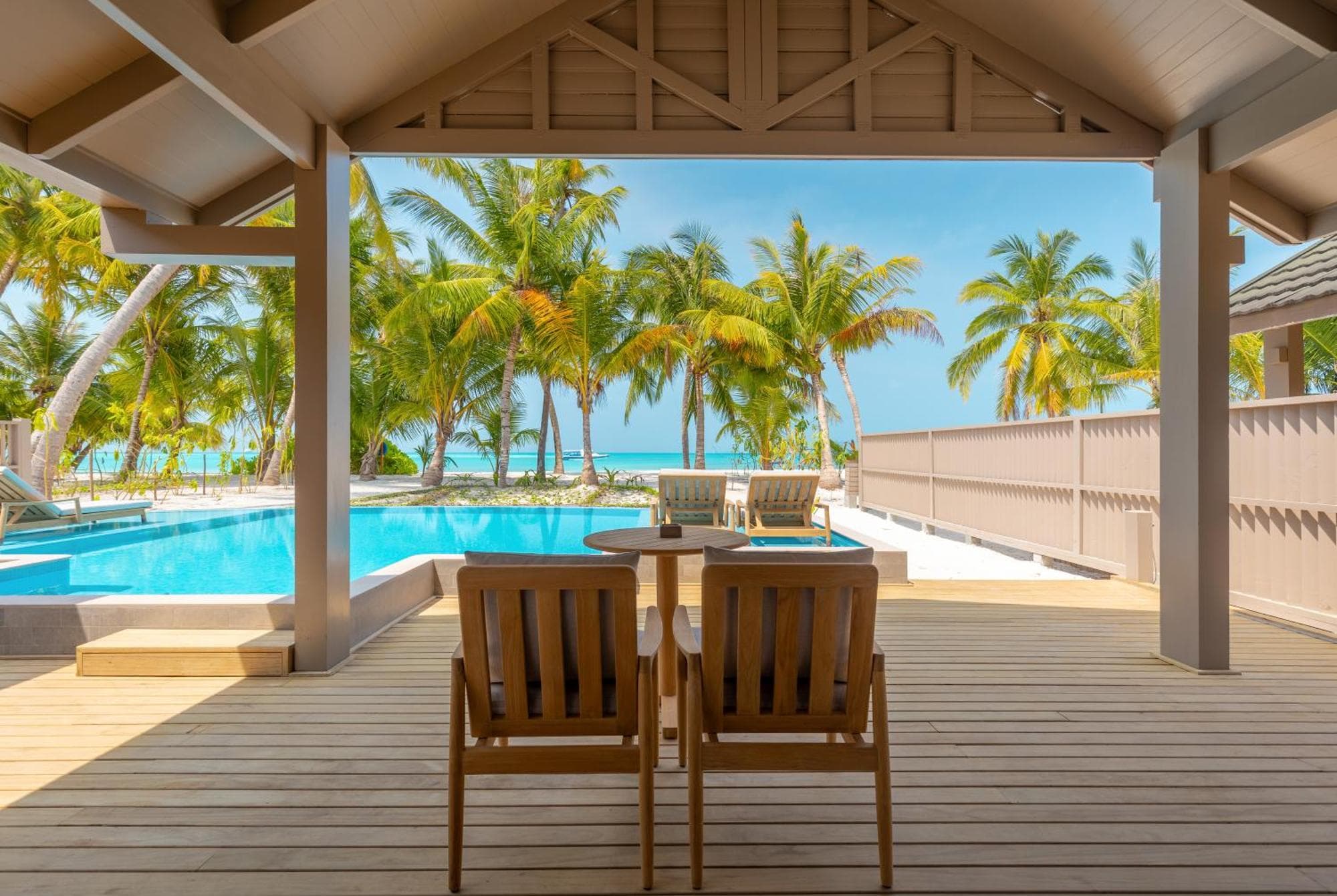 Meeru Maldives Resort Island, 