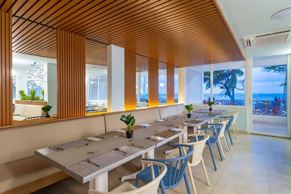 Hotel Bahia Sardina, Restaurant