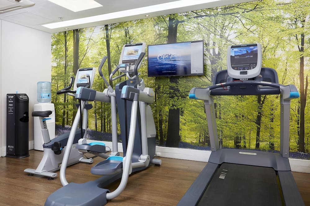 DoubleTree by Hilton Cape Town - Upper Eastside, Gym