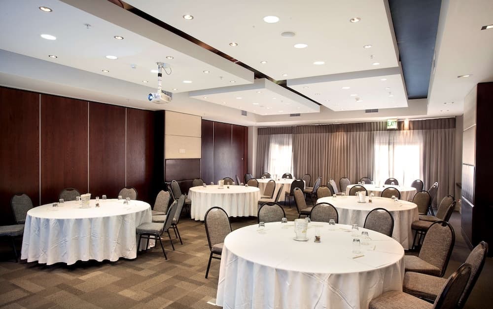 DoubleTree by Hilton Cape Town - Upper Eastside, Meeting facility