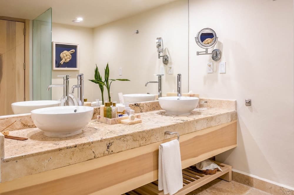 Dreams Aventuras Riviera Maya - All Inclusive, Bathroom