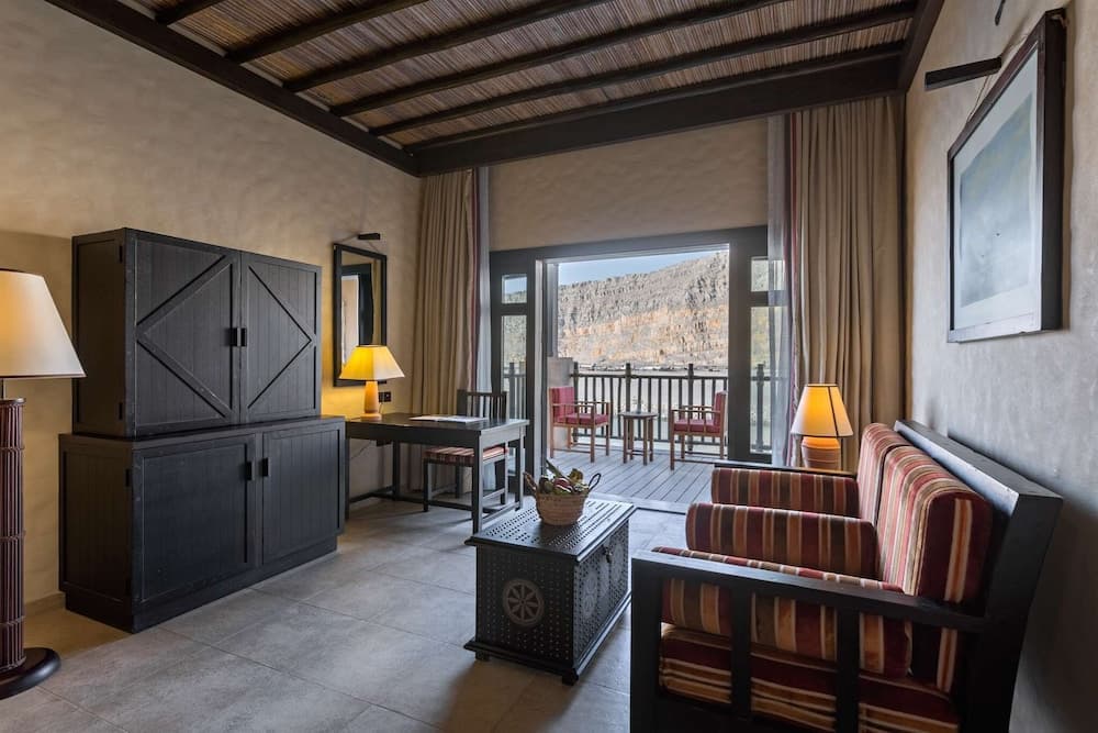 Atana Musandam, Room