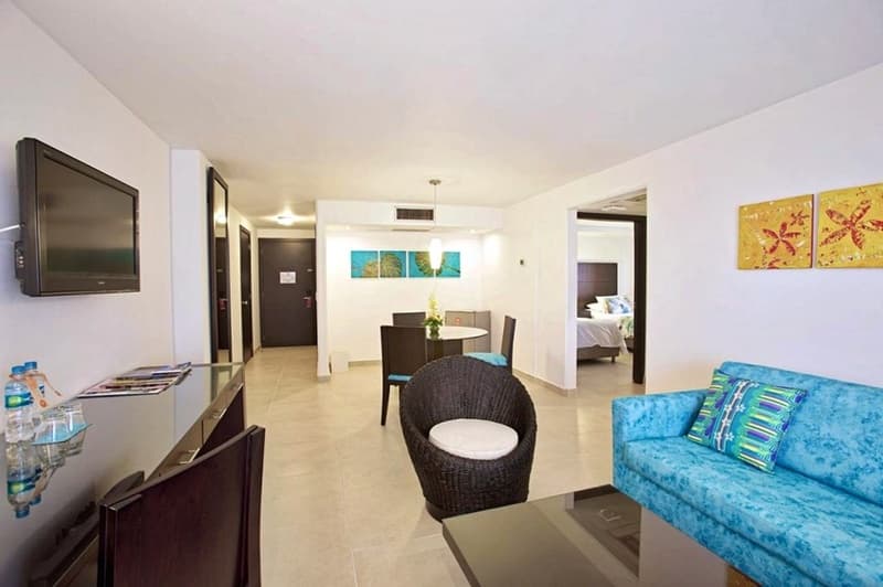 Capilla del Mar, GEN