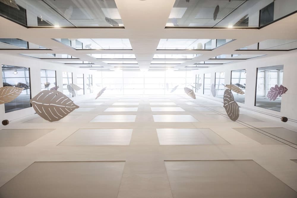 Radisson RED Helsinki, Lobby