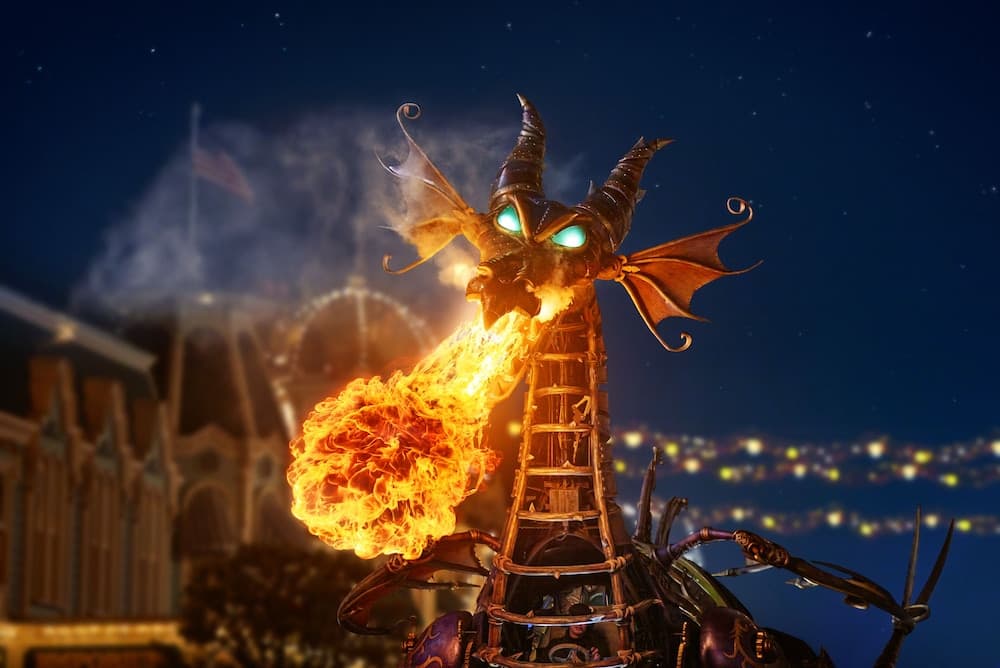 Disney Hotel Santa Fe, Exterior