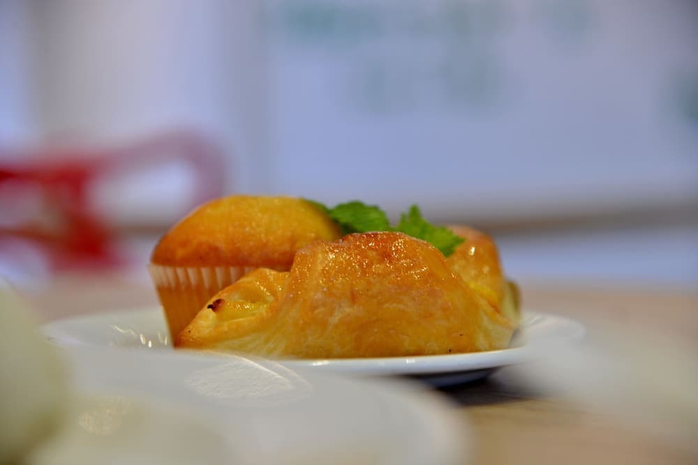 Cresta Grande Cape Town, Food and drink