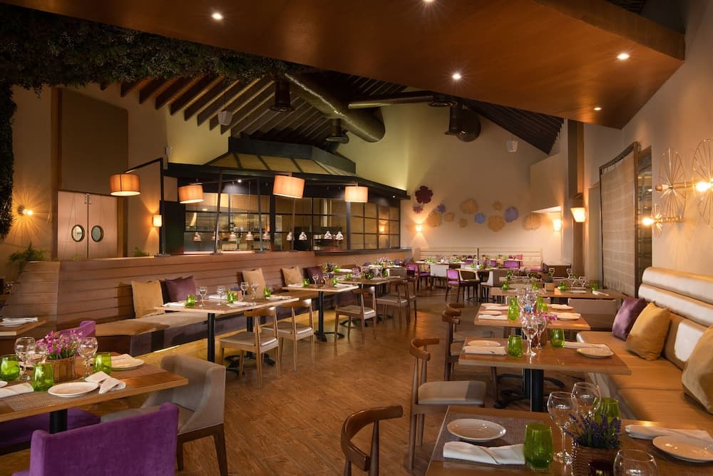 Dreams Onyx Resort & Spa All Inclusive, Restaurant