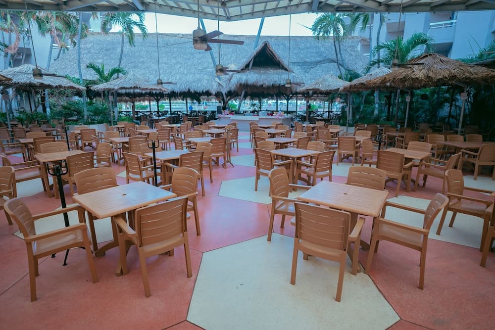 *Playa Suites, Outdoor dining