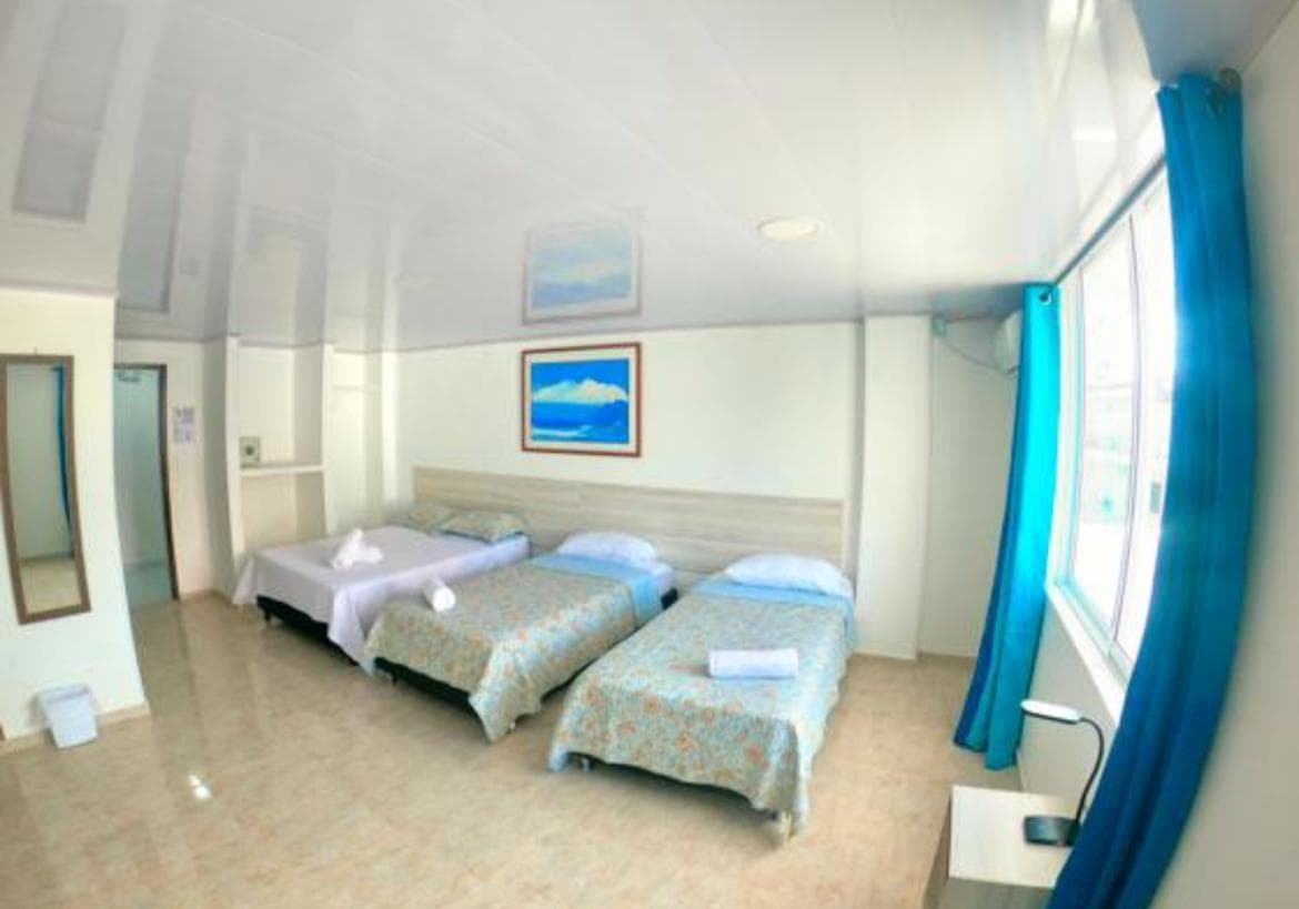 Blue Island Hotel, Guest room