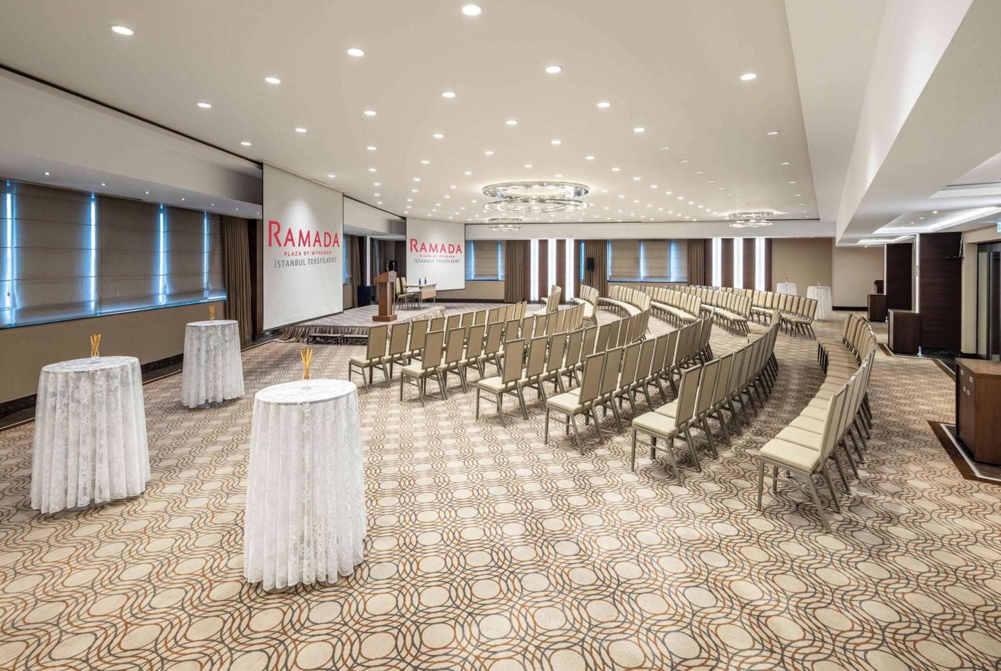 Ramada Plaza By Wyndham Istanbul Tekstilkent, 