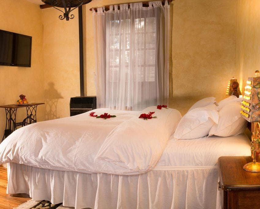 HOSTERIA LA ANDALUZA , 