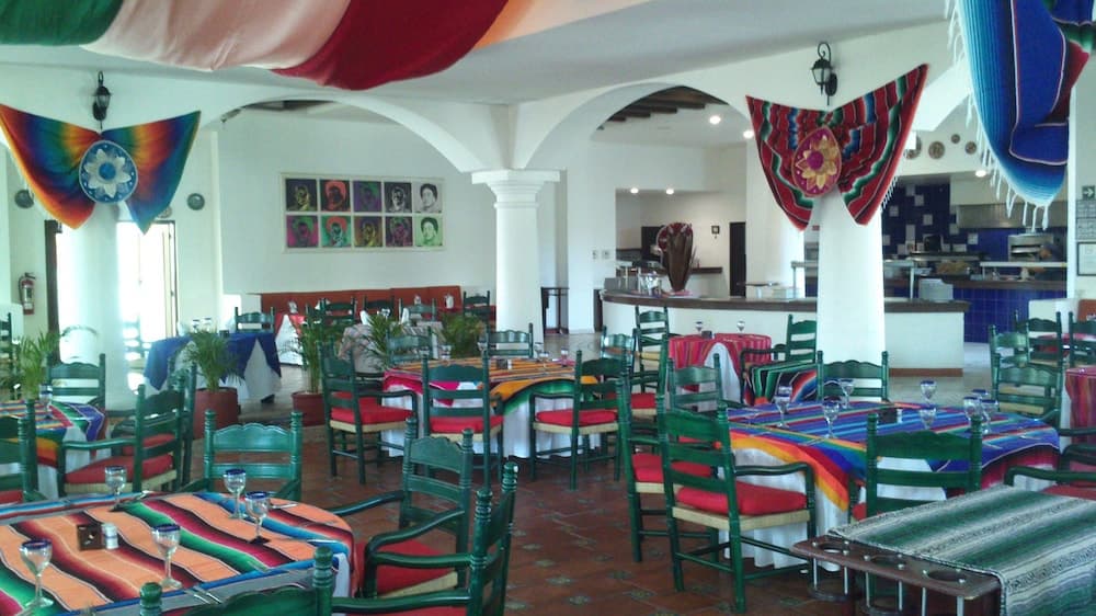 BlueBay Grand Esmeralda All Inclusive, Restaurant