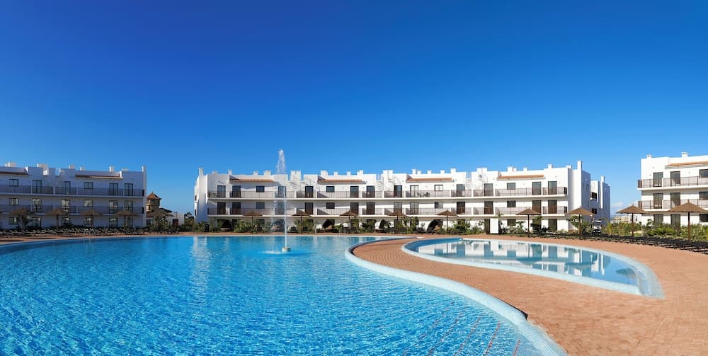 Melia Dunas Beach Resort & Spa, Pool