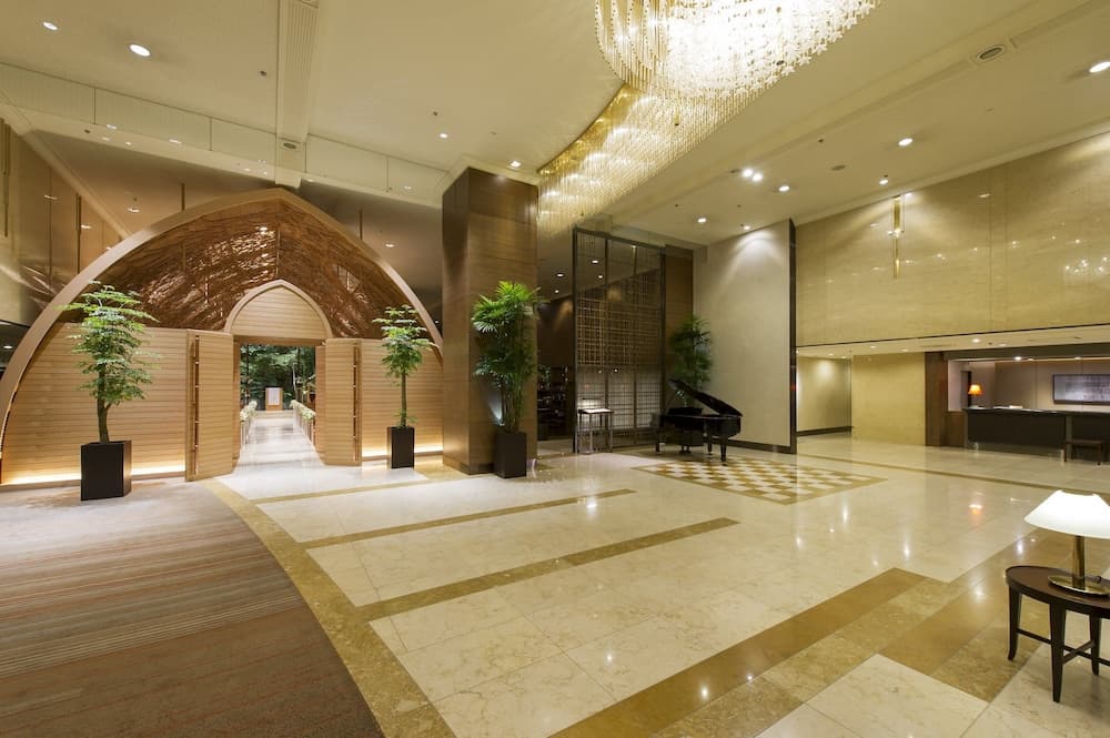 ANA Crowne Plaza Hiroshima, an IHG Hotel 4*, Lobby