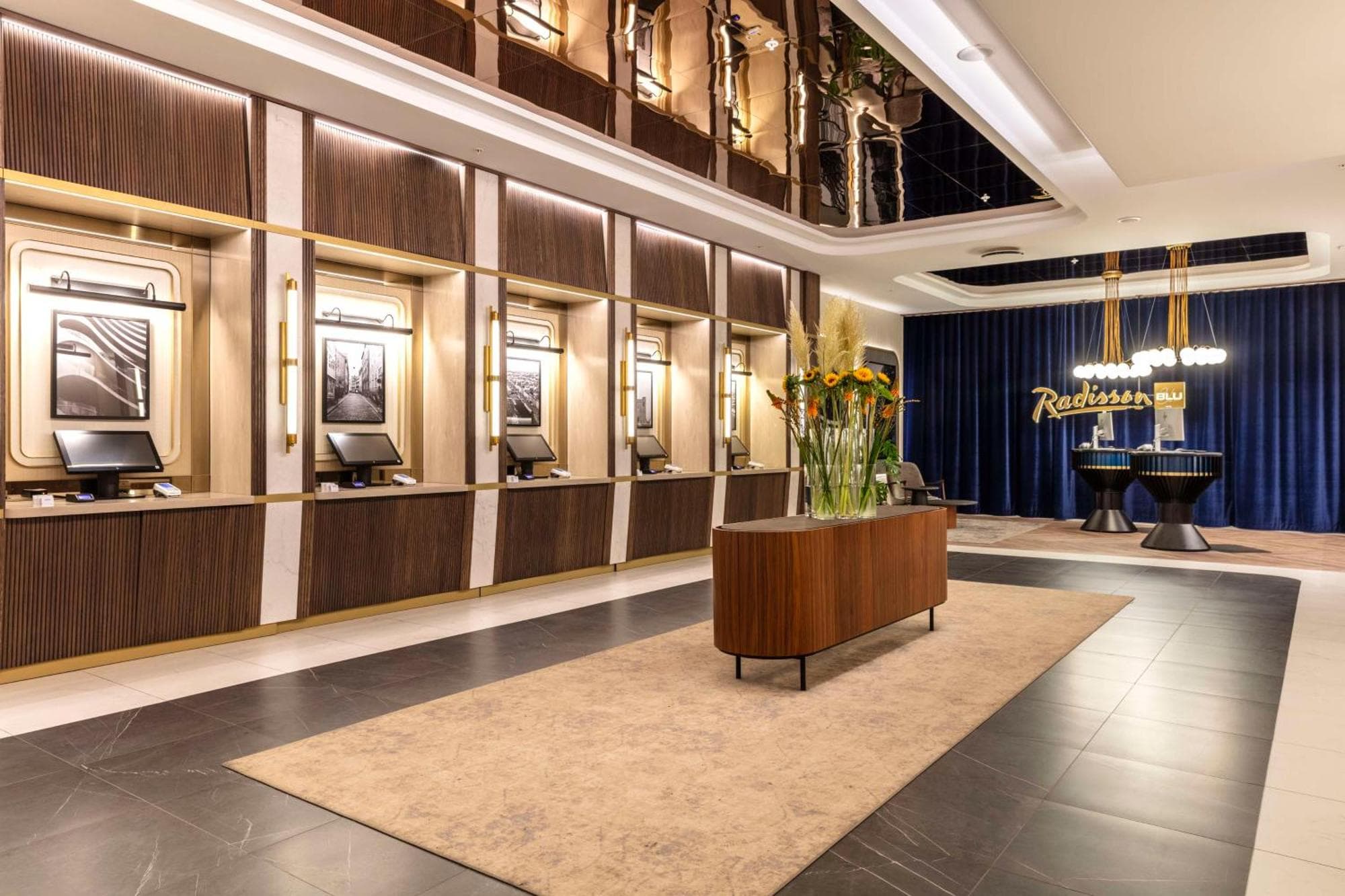 Radisson Blu Scandinavia Hotel, Copenhagen, 