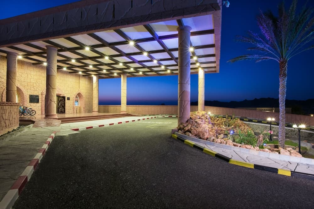 Masira Island Resort, Exterior detail