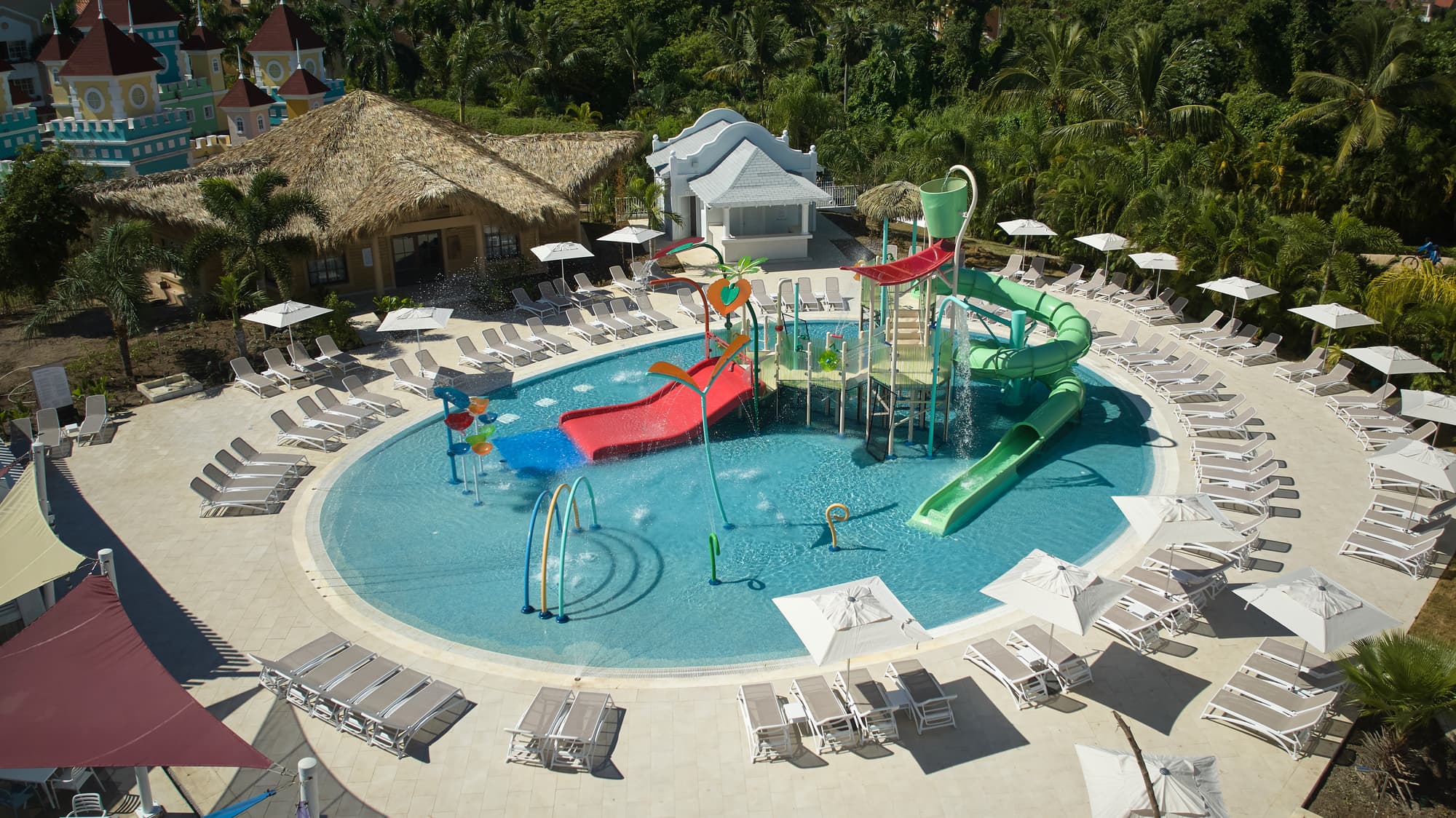 Bahia Principe Luxury Esmeralda, Pool