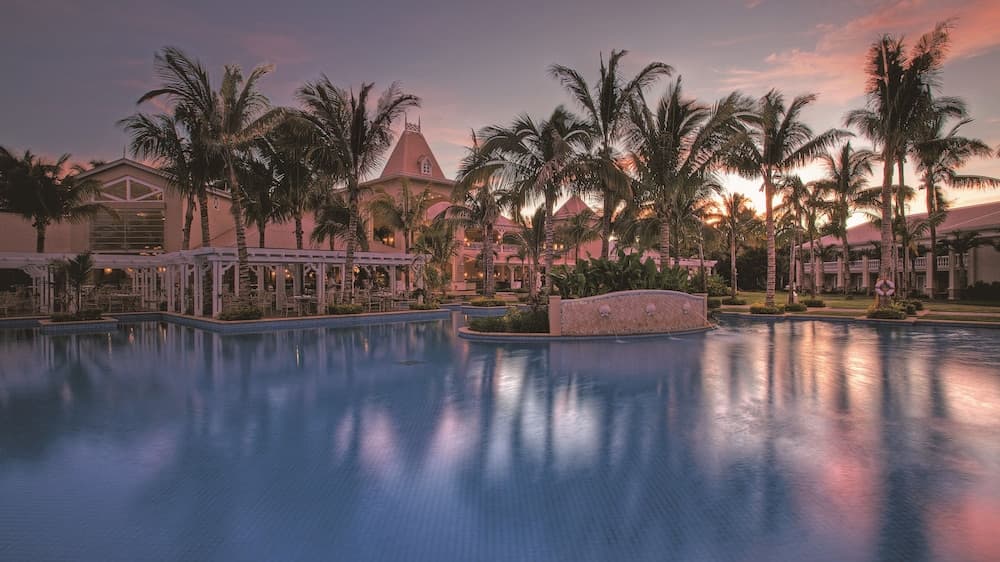 Sugar Beach - GATTINONI, Outdoor pool