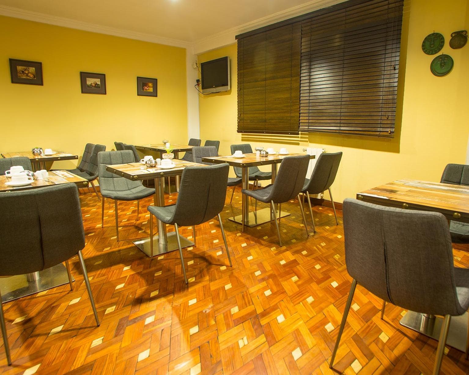 HOTEL CIMA ARGENTUM, 