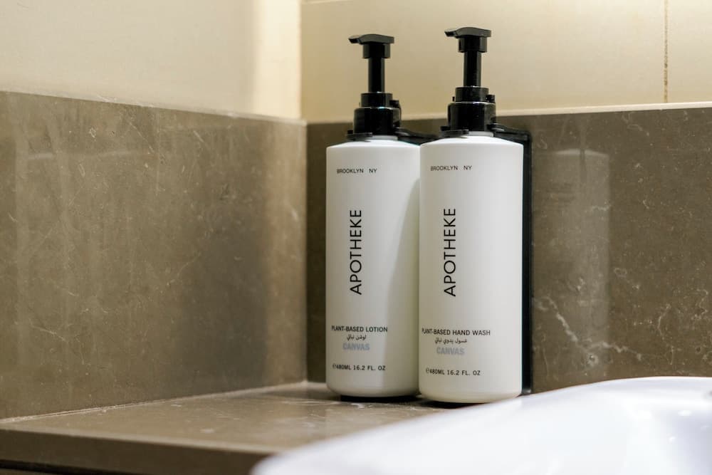 Crowne Plaza Muscat OCEC, an IHG Hotel, Room amenity