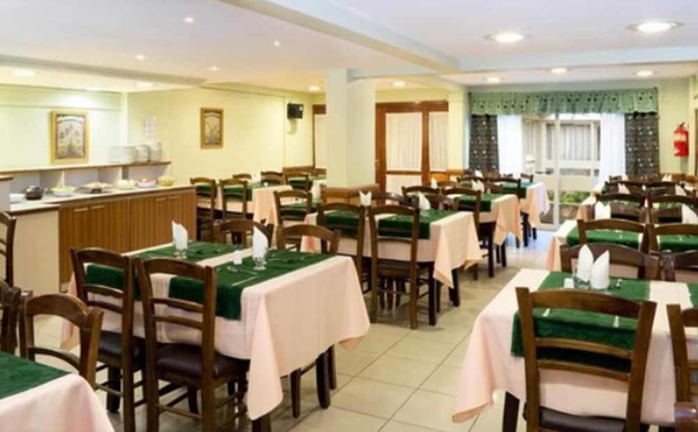 Hotel Internacional, Restaurant