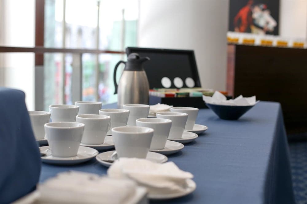 Dazzler by Wyndham Buenos Aires San Martin, Salas de reuniones