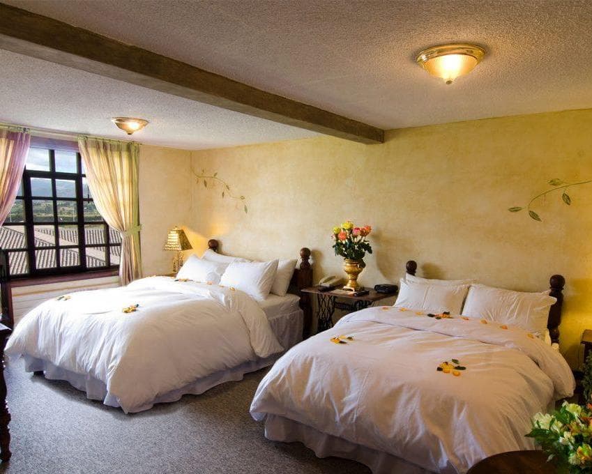 HOSTERIA LA ANDALUZA , 