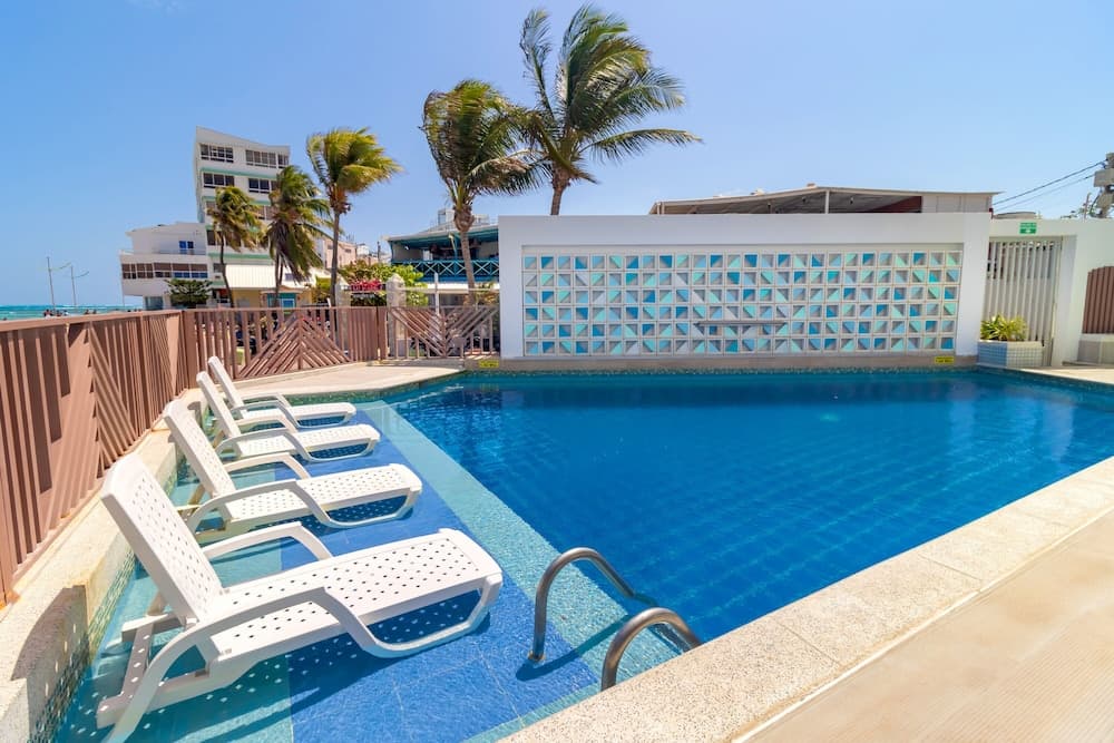 Hotel Bahia Sardina, Pool