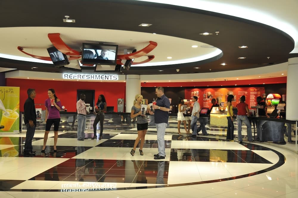 Peermont Metcourt at Emperors Palace, Theater show