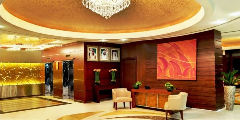 Park Regis Kris Kin Hotel, COM