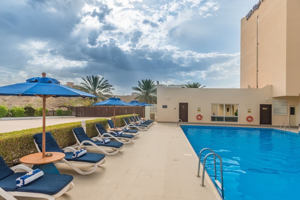 Best Western Sur, Pool