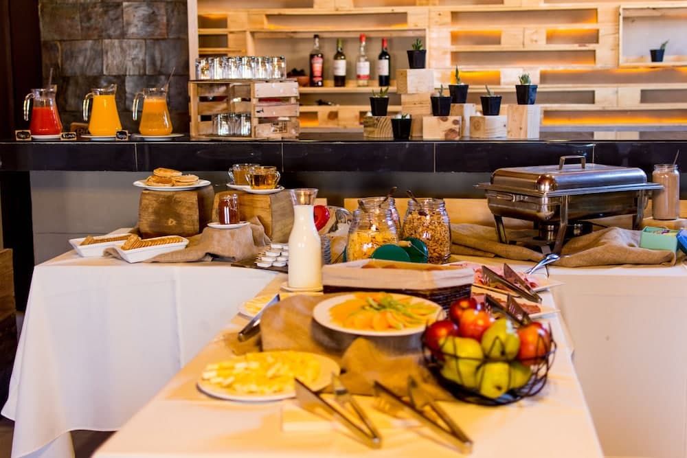 Hotel Jardines de Uyuni, Breakfast buffet