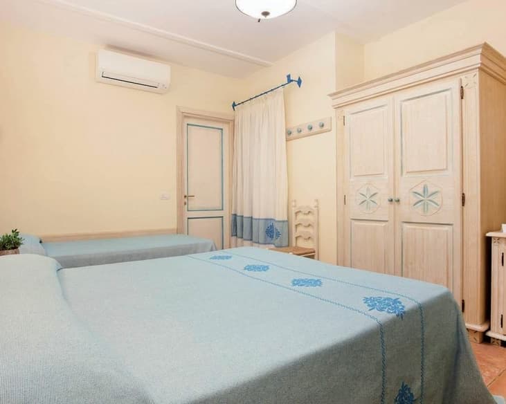 Marina Rey Beach Resort, 