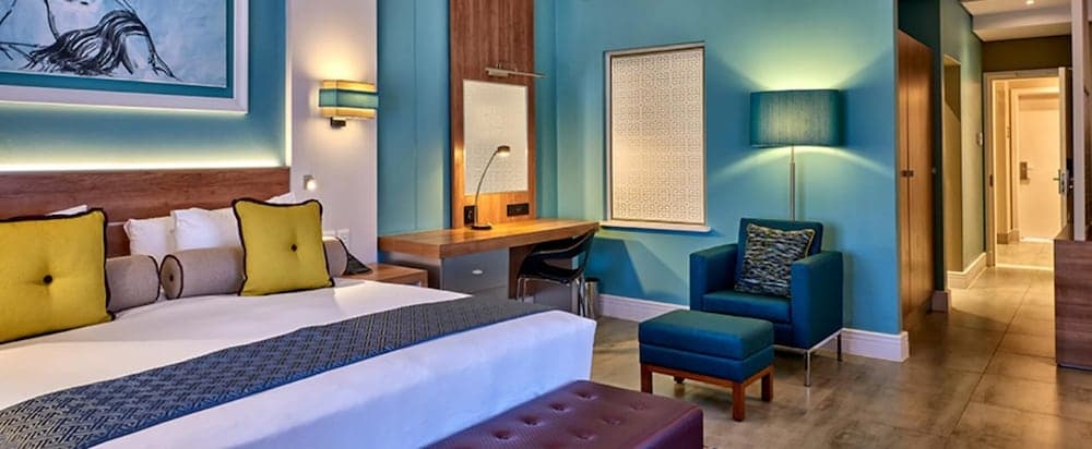 Peermont Metcourt at Emperors Palace, Room