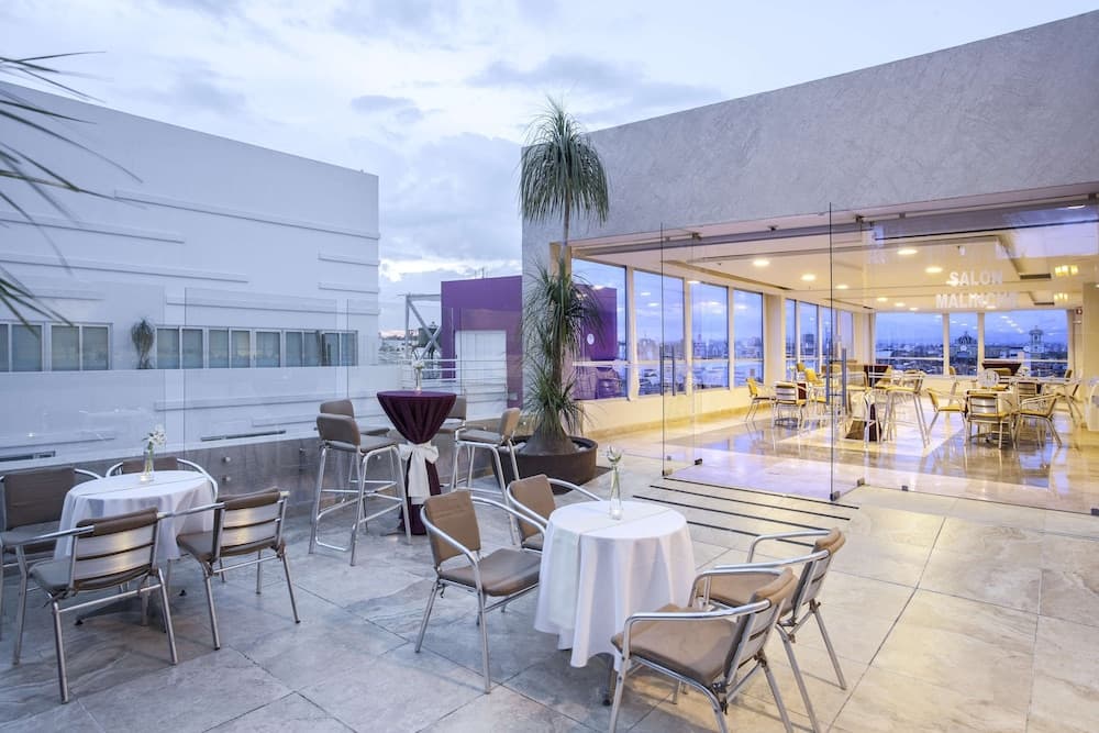 *NH Puebla Centro Histórico, Terrace/patio