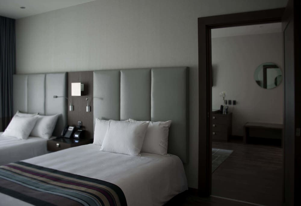 Casa Grande Hotel, Room