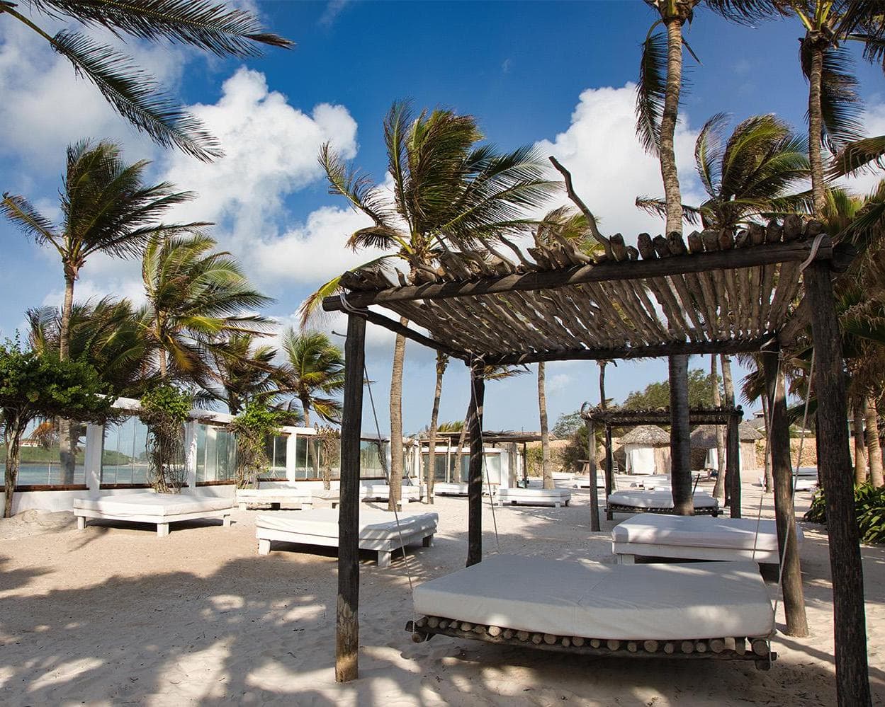 Barracuda Inn Beach Resort, 