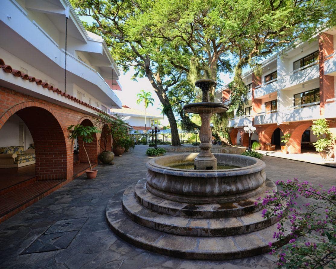 Los Tajibos, a Tribute Portfolio Hotel, 