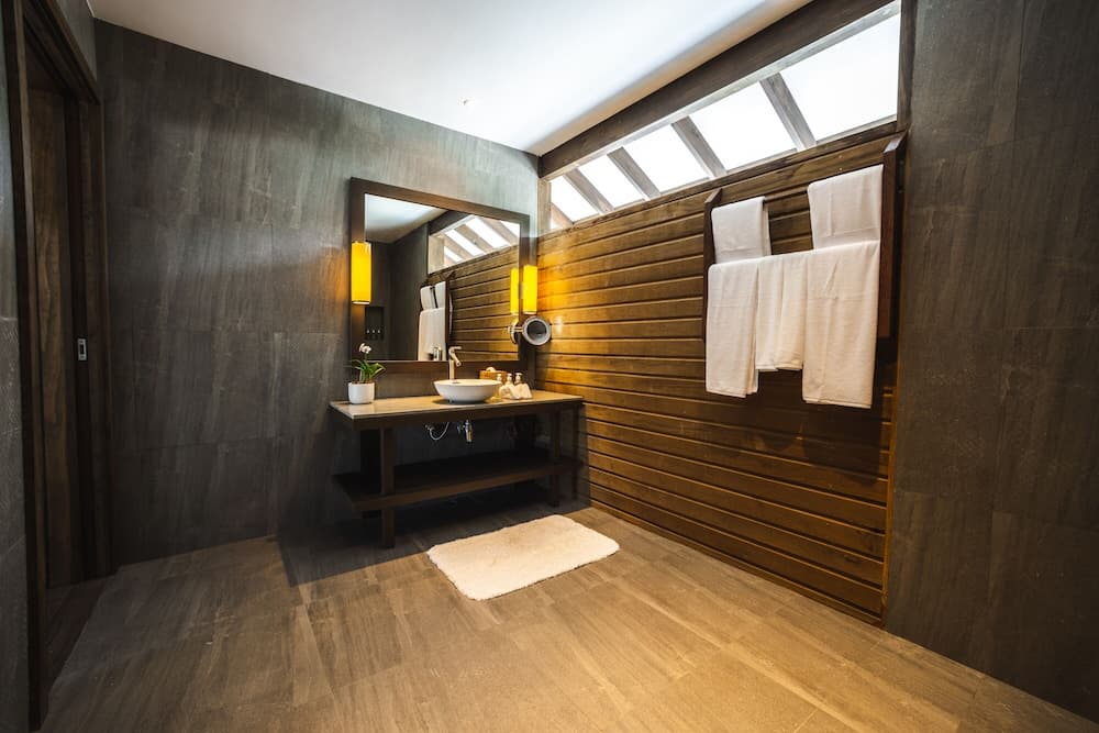 Jawakara Islands Maldives, Bathroom