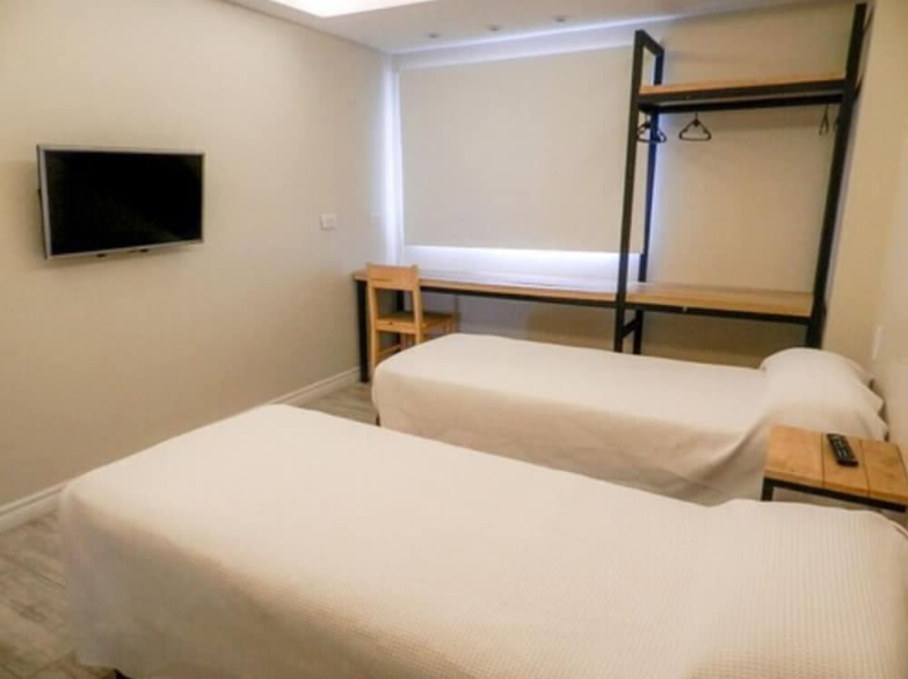 Mónaco Hotel , Room