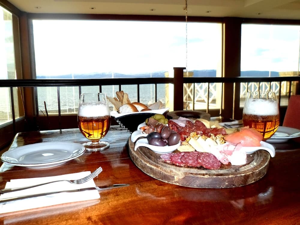 Las Dunas Hotel, Bar