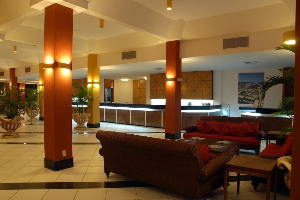 Catussaba Resort Hotel, Reception