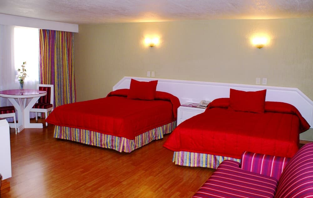 *Regente Hotel, Room