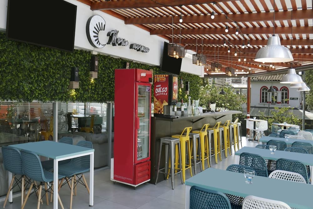 PARK INN BY RADISSON QUITO, Terrace/Patio