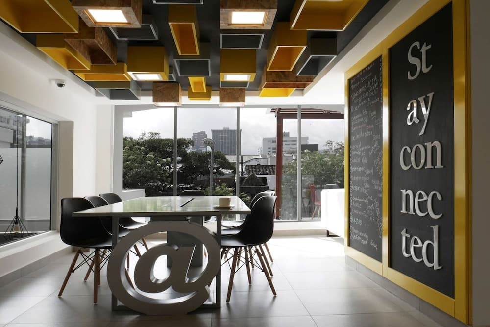 PARK INN BY RADISSON QUITO, Business Center