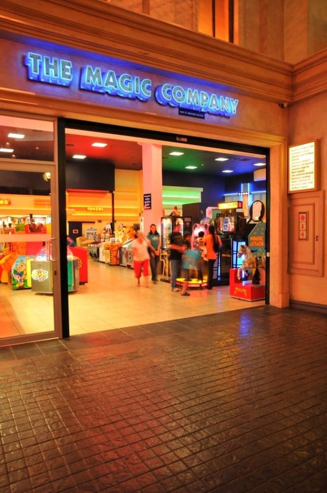 Peermont Metcourt at Emperors Palace, Arcade