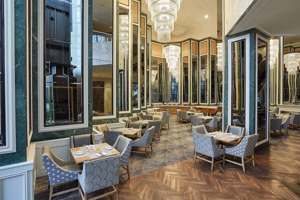 Southern Sun Cape Sun, Bar (on property)