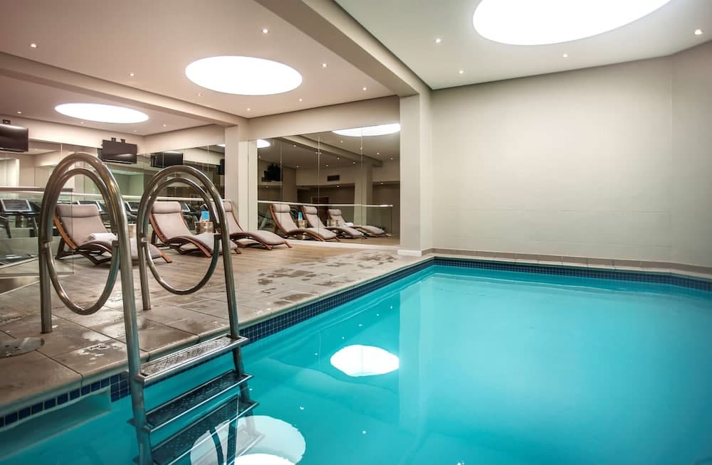 Southern Sun Cape Sun, Indoor pool