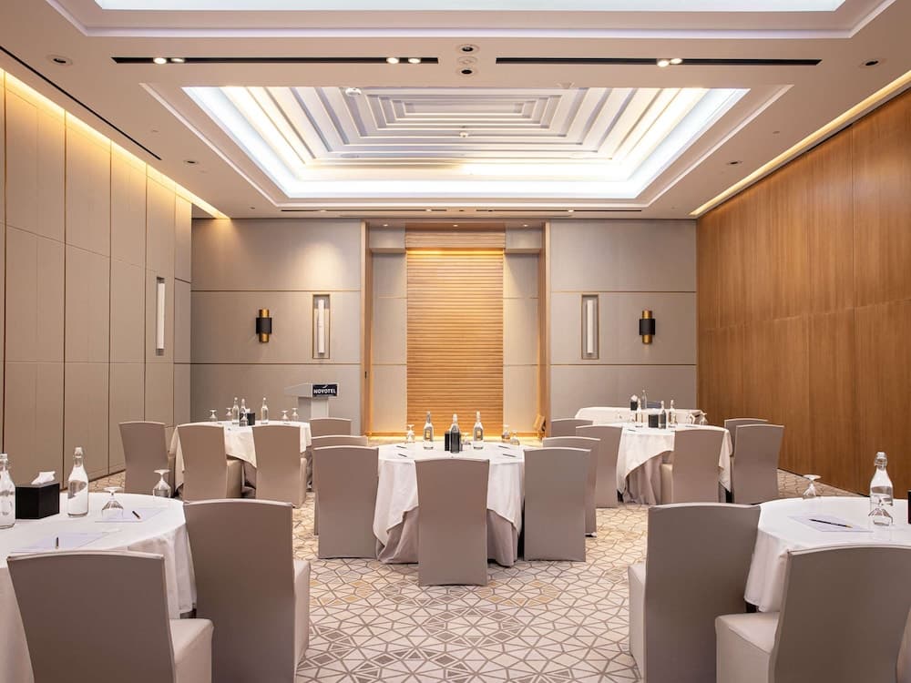 Novotel Muscat Airport, Meeting facility